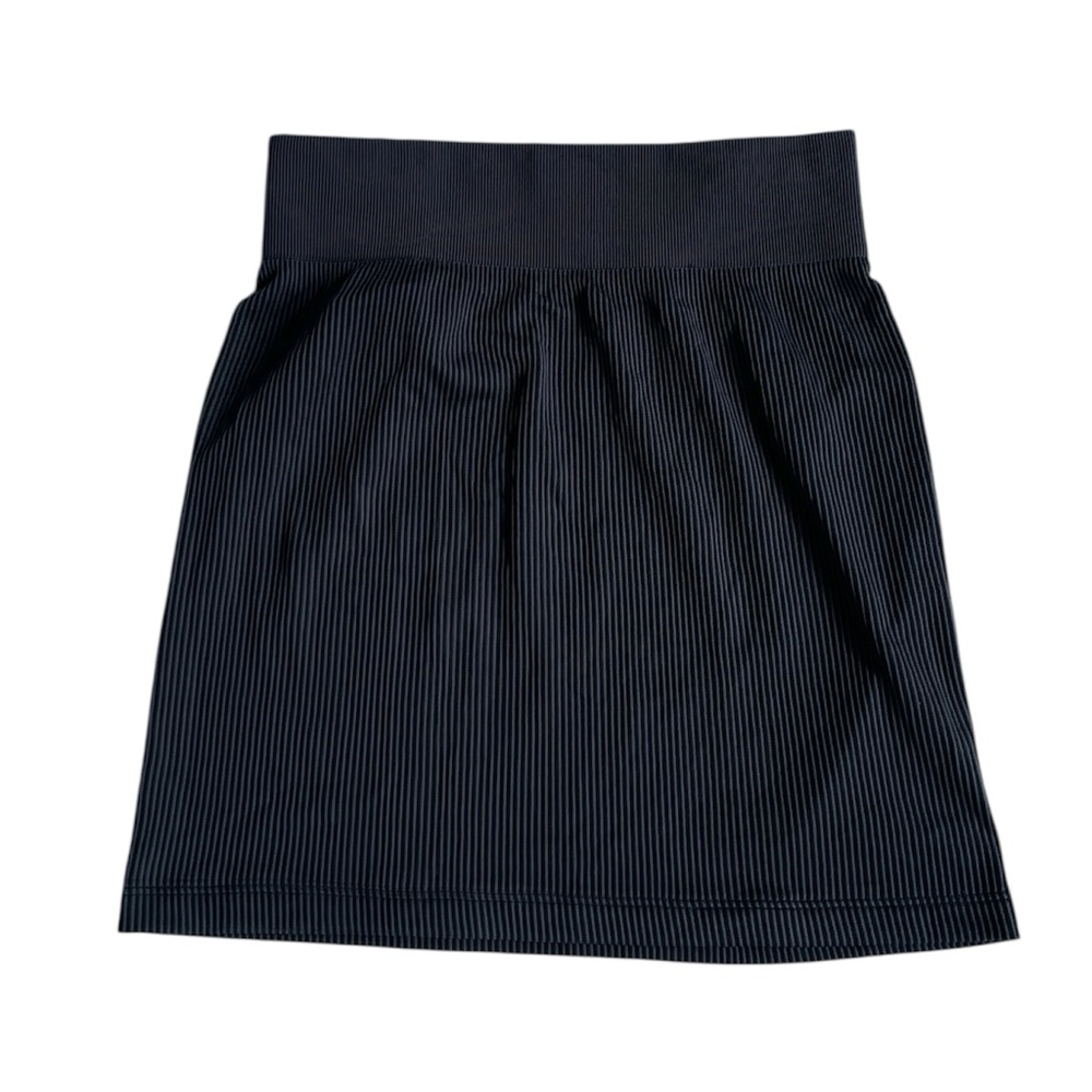 Nike Air Women’s NWT Black Ribbed Knit Tight Fit Mini Skirt F Size S